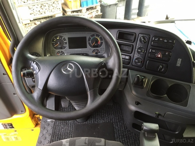 Mercedes  2008, 940,000 km - 1.2 l - Bakı