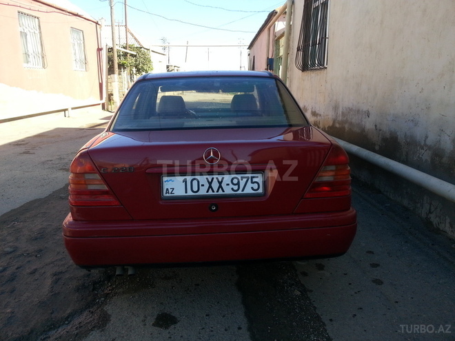 Mercedes C 220 1994, 180,000 km - 2.2 л - Bakı
