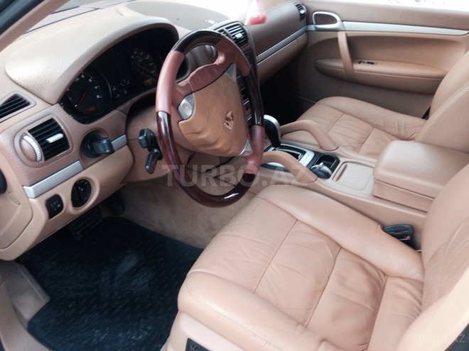 Porsche Cayenne 2004, 174,000 km - 3.2 l - Bakı