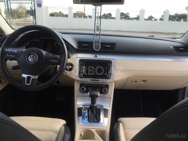 Volkswagen Passat CC 2009, 84,000 km - 2.0 l - Bakı