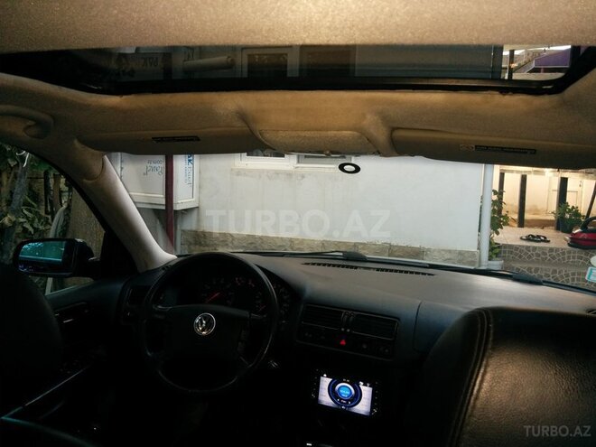 Volkswagen Jetta 2001, 106,000 km - 1.8 l - Bakı