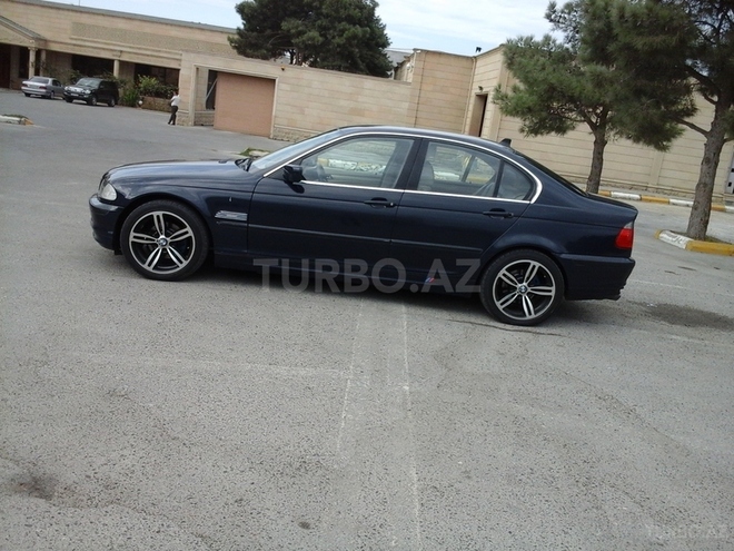 BMW 320 2000, 236,000 km - 2.2 l - Bakı