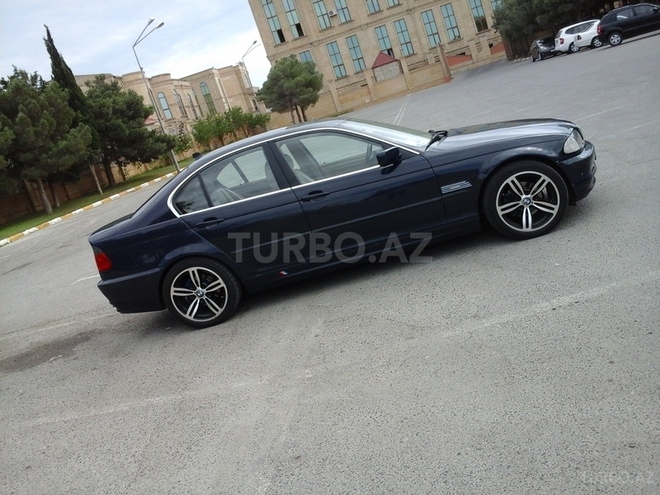 BMW 320 2000, 236,000 km - 2.2 l - Bakı