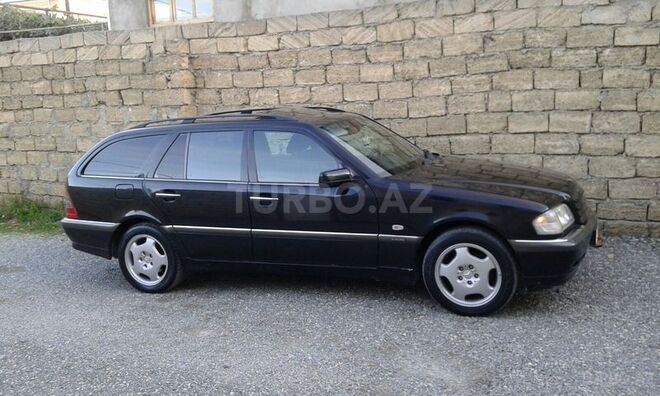 Mercedes C 200 2000, 203,436 km - 2.0 l - Sumqayıt