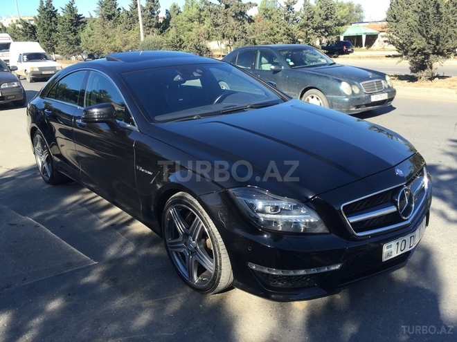 Mercedes CLS 63 AMG 2014, 62,600 km - 5.5 l - Sumqayıt