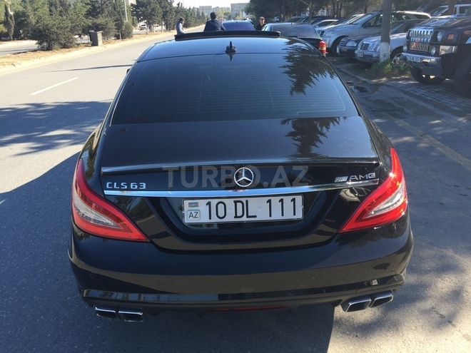 Mercedes CLS 63 AMG 2014, 62,600 km - 5.5 l - Sumqayıt