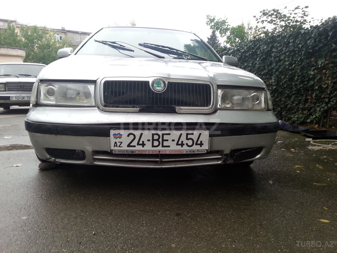 Skoda Octavia 1998, 429,816 km - 1.8 l - Bakı