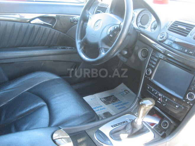 Mercedes E 240 2002, 212,000 km - 2.6 л - Bakı