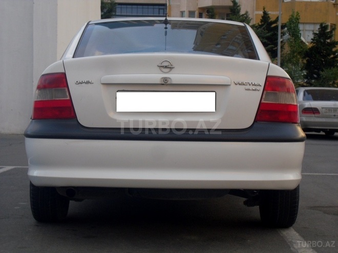 Opel Vectra 1996, 250,000 km - 1.8 l - Bakı