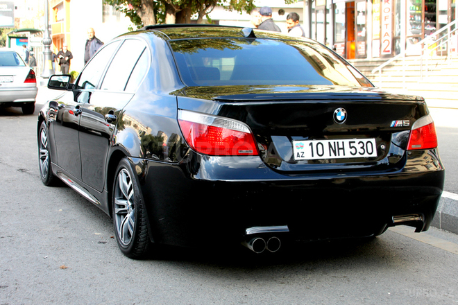 BMW 530 2004, 156,000 km - 3.0 l - Bakı