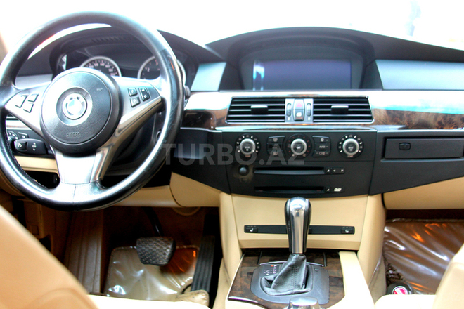 BMW 530 2004, 156,000 km - 3.0 l - Bakı