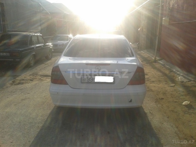 Mercedes E 220 2007, 184,200 km - 2.2 l - Bakı