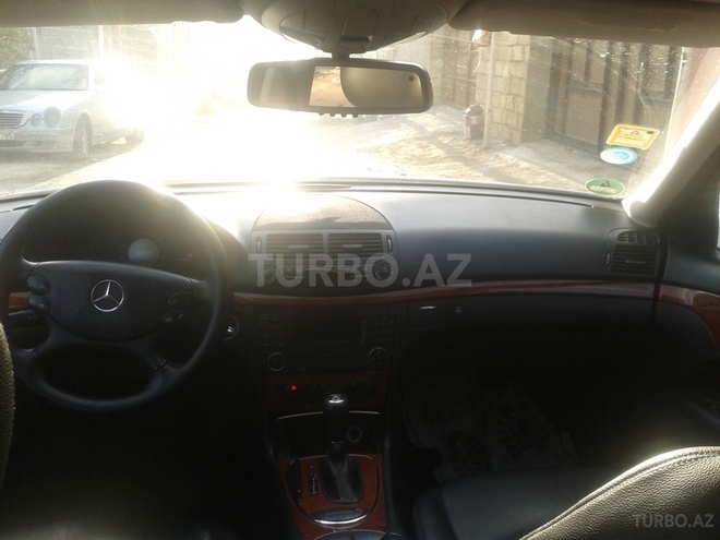 Mercedes E 220 2007, 184,200 km - 2.2 l - Bakı