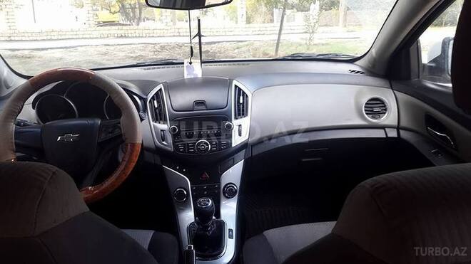 Chevrolet Cruze 2013, 180,000 km - 1.6 l - Sumqayıt