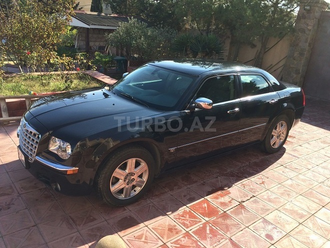Chrysler 300C 2005, 51,000 km - 5.7 l - Bakı