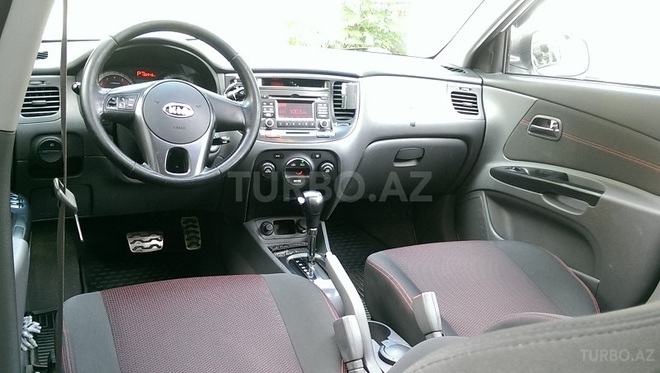 Kia Rio 2009, 138,000 km - 1.6 l - Bakı