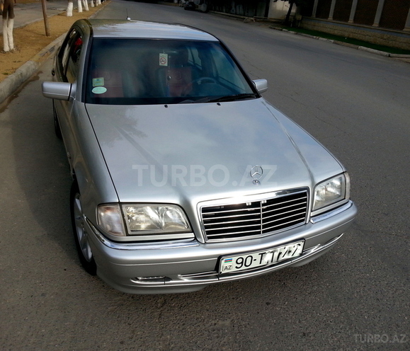 Mercedes C 220 1998, 245,000 km - 2.2 l - Bakı