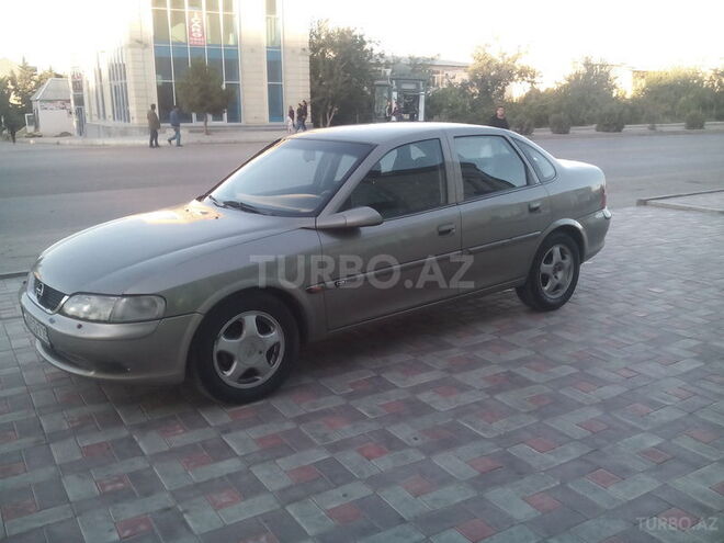Opel Vectra 1998, 75,000 km - 1.8 л - Sumqayıt
