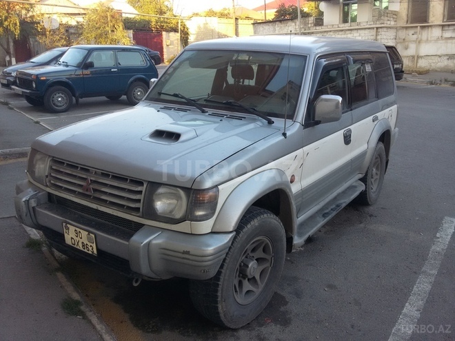Mitsubishi Pajero 1996, 463,000 km - 2.8 л - Bakı