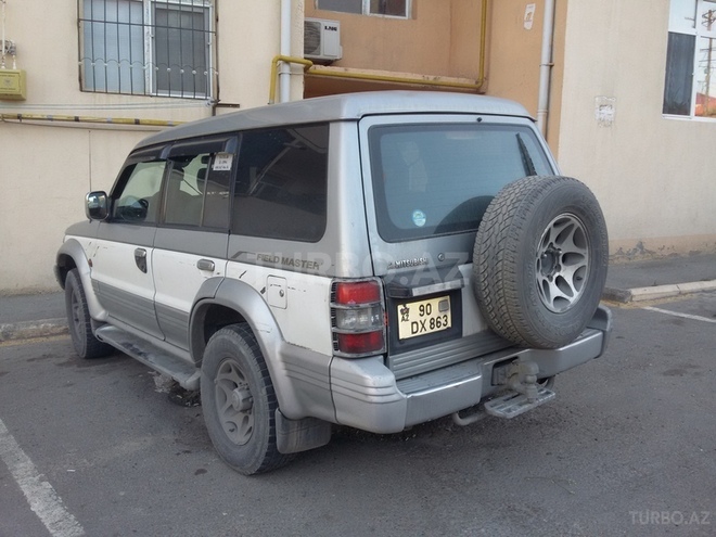 Mitsubishi Pajero 1996, 463,000 km - 2.8 л - Bakı