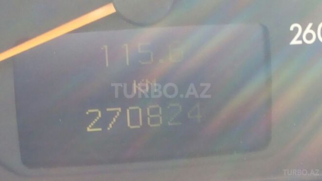 Mercedes E 270 2000, 270,824 km - 2.7 l - Bakı