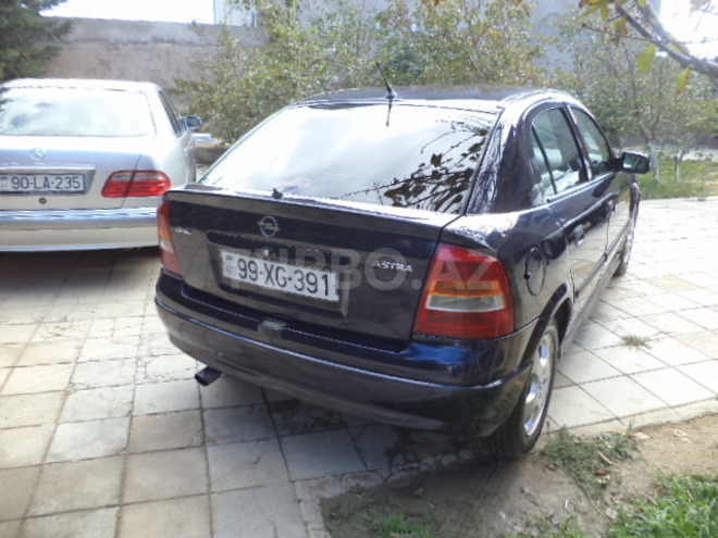 Opel Astra 1999, 230,000 km - 1.6 л - Bakı