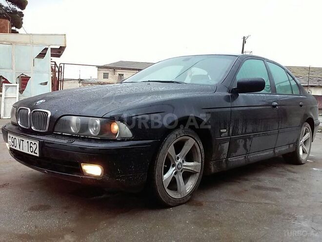 BMW 528 2000, 258,000 km - 2.8 l - Bakı