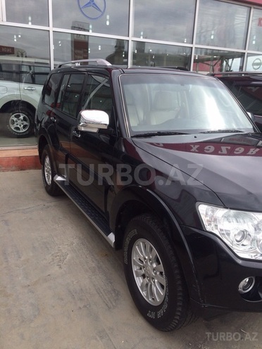 Mitsubishi Pajero 2011, 139,000 km - 3.5 л - Bakı