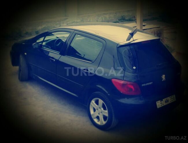 Peugeot 307 2002, 226,000 km - 2.0 l - Gəncə