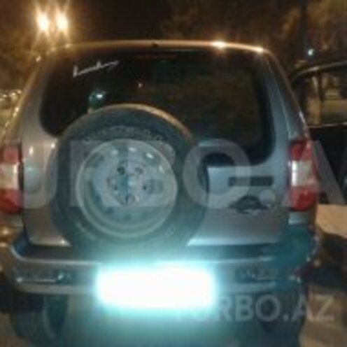 Chevrolet Niva 2006, 192,024 km - 1.7 л - Sumqayıt