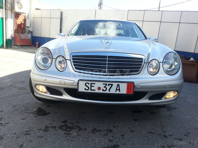 Mercedes E 220 2005, 154,000 km - 2.2 л - Bakı