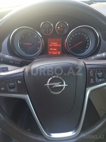 Opel Insignia 2010, 160,000 km - 2.0 l - Ağdaş