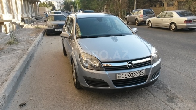 Opel Astra 2007, 138,000 km - 1.9 л - Bakı