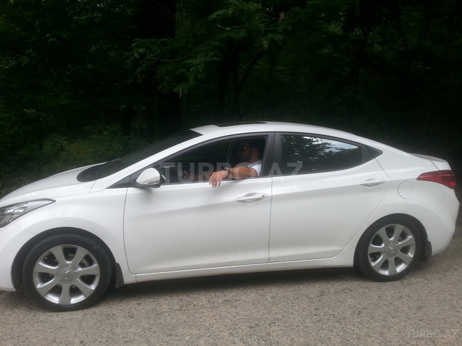 Hyundai Elantra 2012, 72,300 km - 1.6 l - Sumqayıt