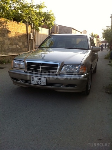 Mercedes C 230 1997, 162,000 km - 2.3 l - Bakı