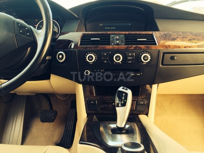 BMW 528 2007, 27,000 km - 0.3 л - Bakı