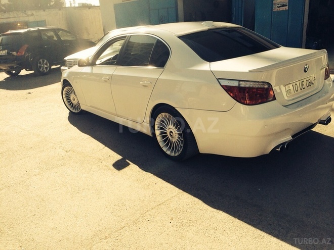 BMW 528 2007, 27,000 km - 0.3 л - Bakı