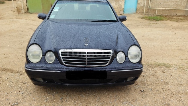 Mercedes  1999, 270,000 km - 2.2 l - Bakı
