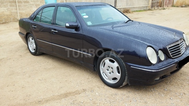 Mercedes  1999, 270,000 km - 2.2 l - Bakı
