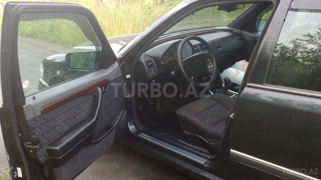 Mercedes C 180 1993, 180,000 km - 1.8 l - Bakı