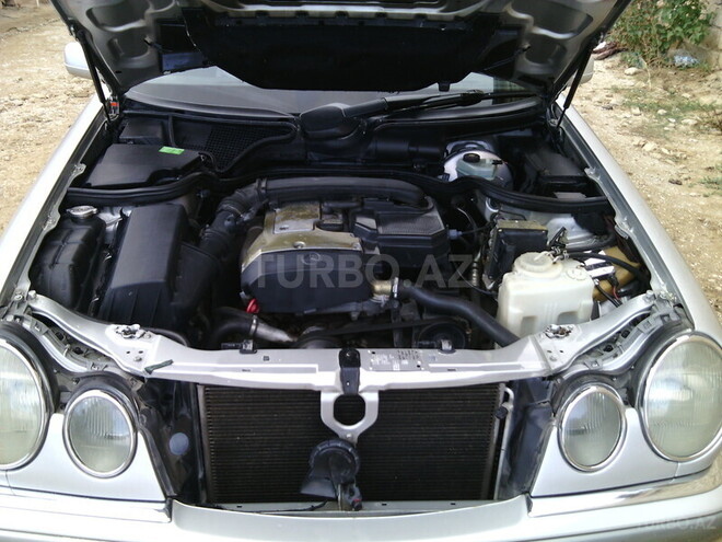 Mercedes E 200 1997, 255,000 km - 2.0 l - Bakı