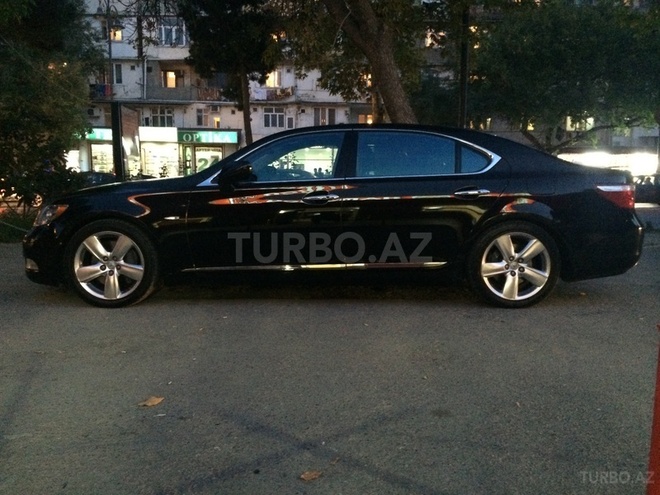 Lexus LS 460 2008, 123,000 km - 4.6 л - Bakı