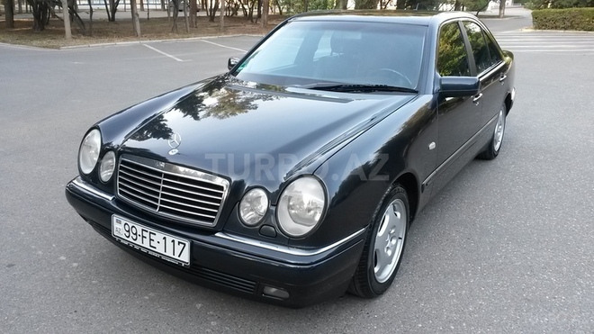 Mercedes E 240 1998, 187,000 km - 2.4 l - Sumqayıt