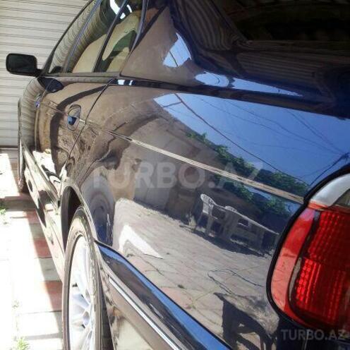 BMW 528 1998, 299,000 km - 2.8 л - Bakı