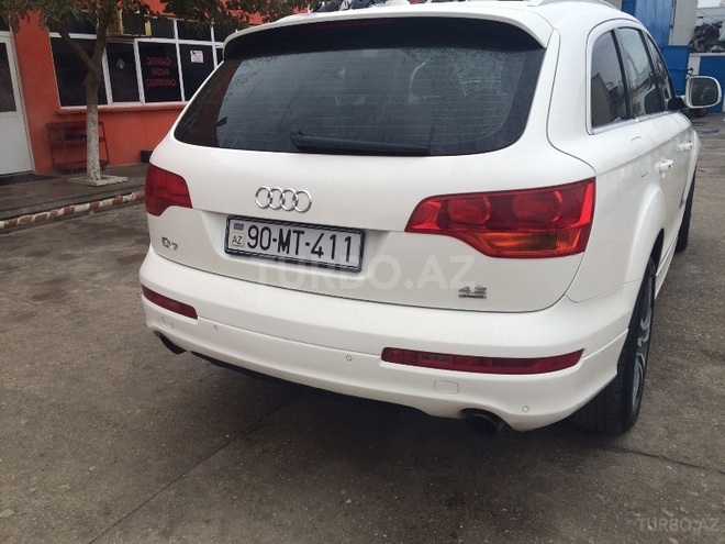 Audi Q7 2008, 142,727 km - 4.2 l - Bakı