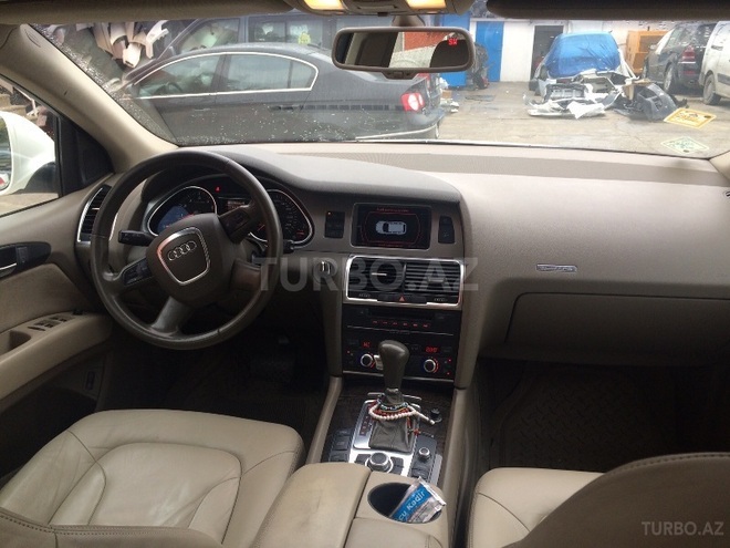 Audi Q7 2008, 142,727 km - 4.2 l - Bakı
