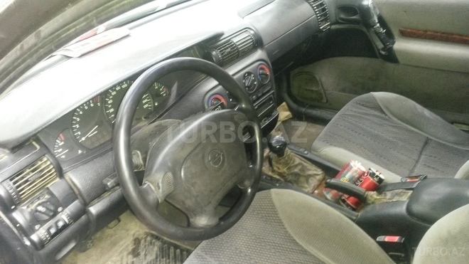 Opel Omega 1994, 280,000 km - 0.2 l - Bakı