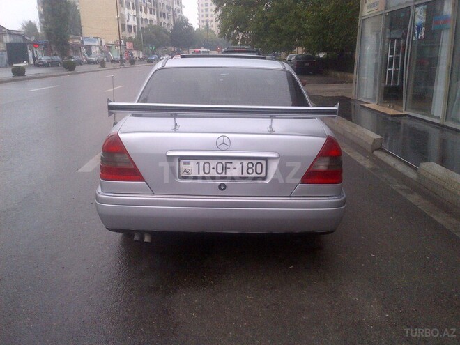 Mercedes C 180 1995, 167,000 km - 1.8 l - Bakı