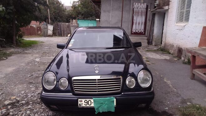 Mercedes E 280 1996, 209,996 km - 2.8 l - Bakı