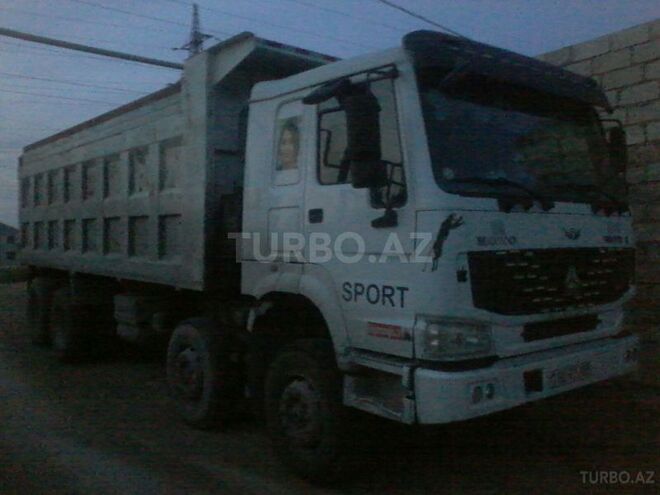HOWO Sinotruk 2012, 210,000 km - 9.5 l - Bakı